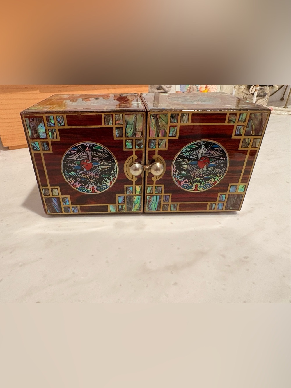 Wood-Effect Abalone Inlay Card & Key Holder - Brown